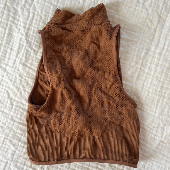 Urban Outfitters Seamless Cutout Bra Top in Brown - Picture 3 of 4